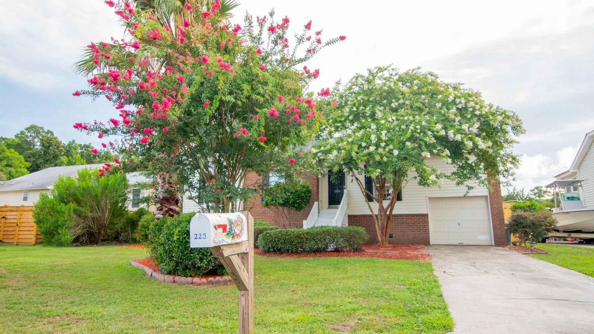 Holiday home Savannah Lakefront Retreat Near Tybee Beach With King Bed And Free Parking United States