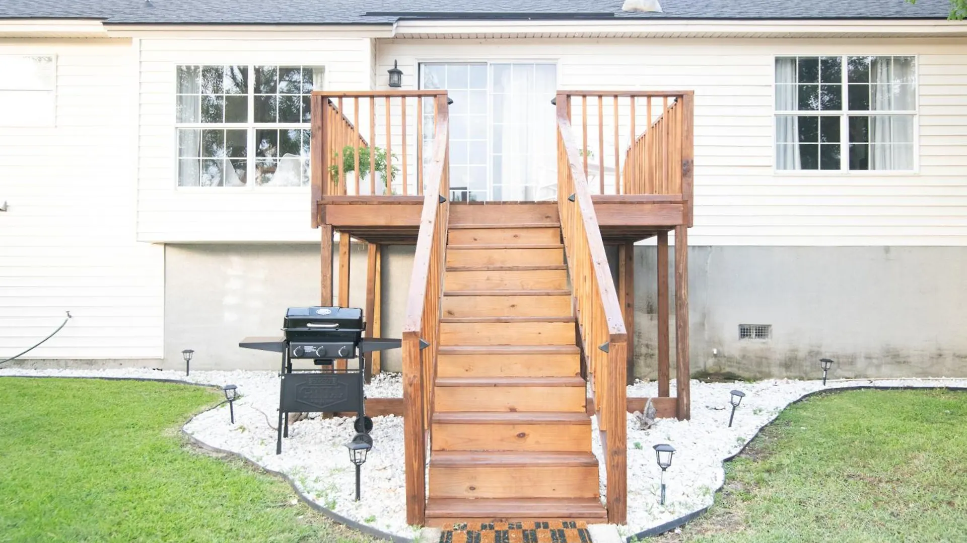 Holiday home Savannah Lakefront Retreat Near Tybee Beach With King Bed And Free Parking