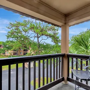 Lover's Paradise. On The Beach. Sleeps 8. Apartment